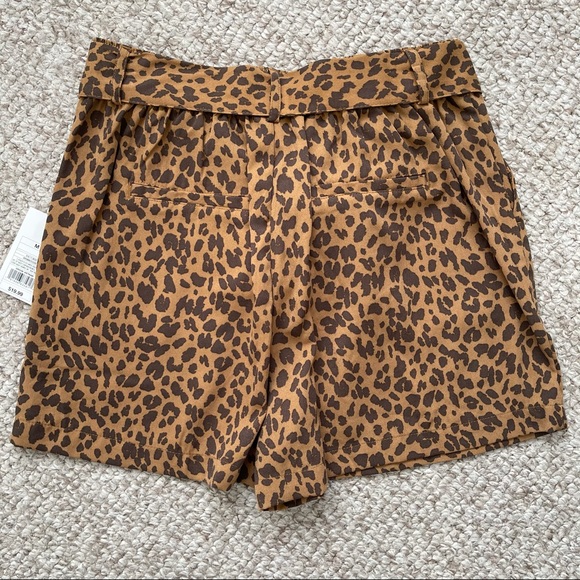 a new day Animal Print Shorts Size Medium NWT - Picture 2 of 13